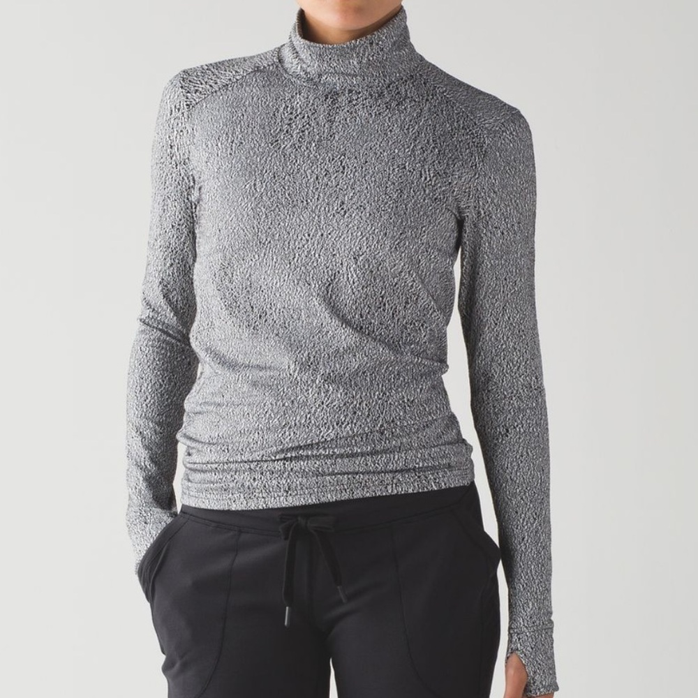 Lululemon Ready To Rulu Turtleneck
Running Luon Spray Jacquard White Black -sz 4